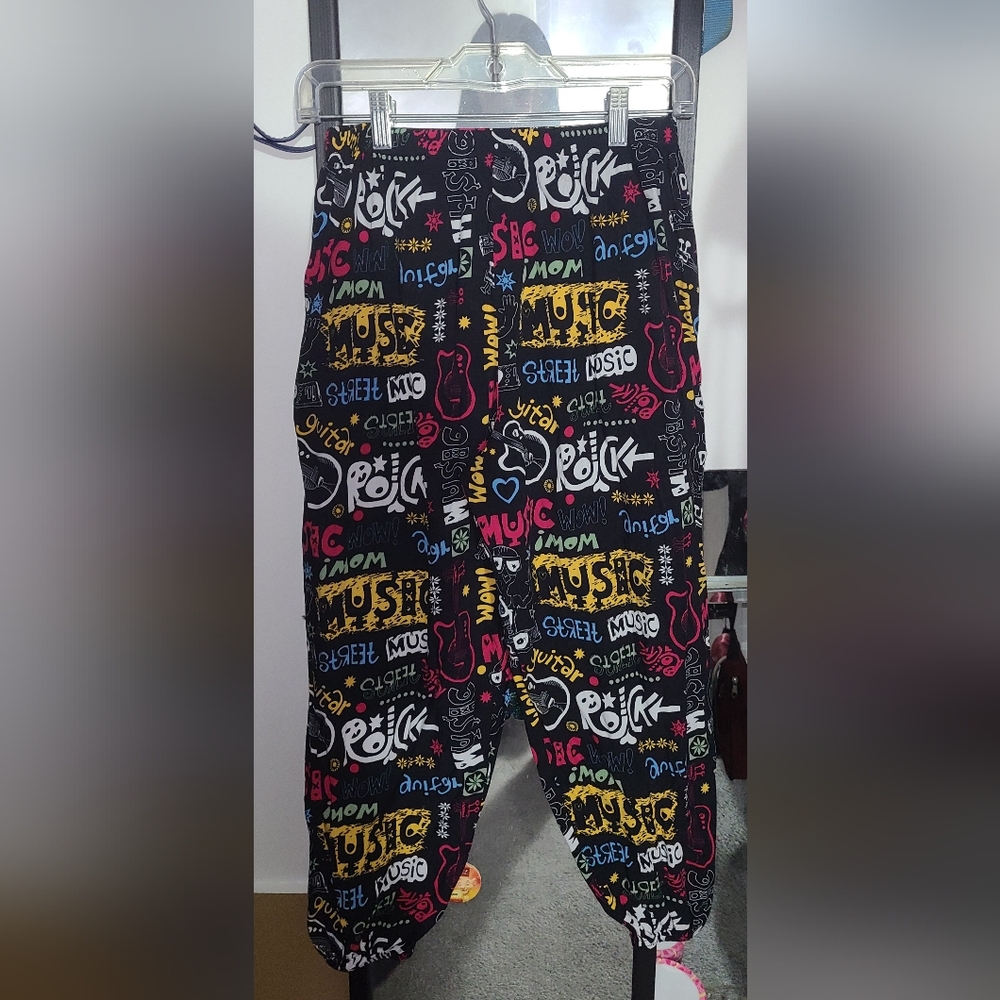 ✨️4/$10✨️SHEIN XL Colorful Graphic Music Print Parachute Pants